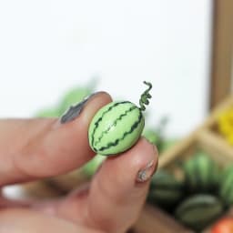 2Pcs/Lot Mini Watermelon Mini Doll House Home Decoration Doll Toy Kids Pretend Play Toy Children Gift