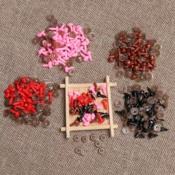 100pcs High Quality New Crafts Plastic Triangle Noses For Dolls Toys For Bear Buttons Toy DIY Safety Nose Accessories
