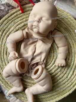 21Inch Peaches Reborn Kit Unpainted Doll Balnk Kit Soft Touch Fresh Color Unfinsihed DIY Kit with Cloth Body