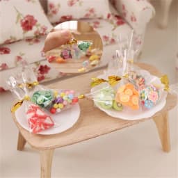 High Quality 1/12 Scale Miniature Food Kids Toy Dollhouse Accessories Mini candy Doll Supplies Dolls Snack Miniature Furniture