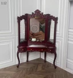 Miniature Dollhouse Furniture Wooden 1：12 Classical Mini Furniture Model Palace Retro Luxury Doll Wardrobe Doll Accessories