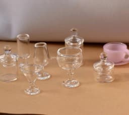 Dollhouse Mini Candy Jar Tea Jar Mini Cake Tray Miniature Storage Jar Glass Perfume bottle Dollhouse Accessories Decoration