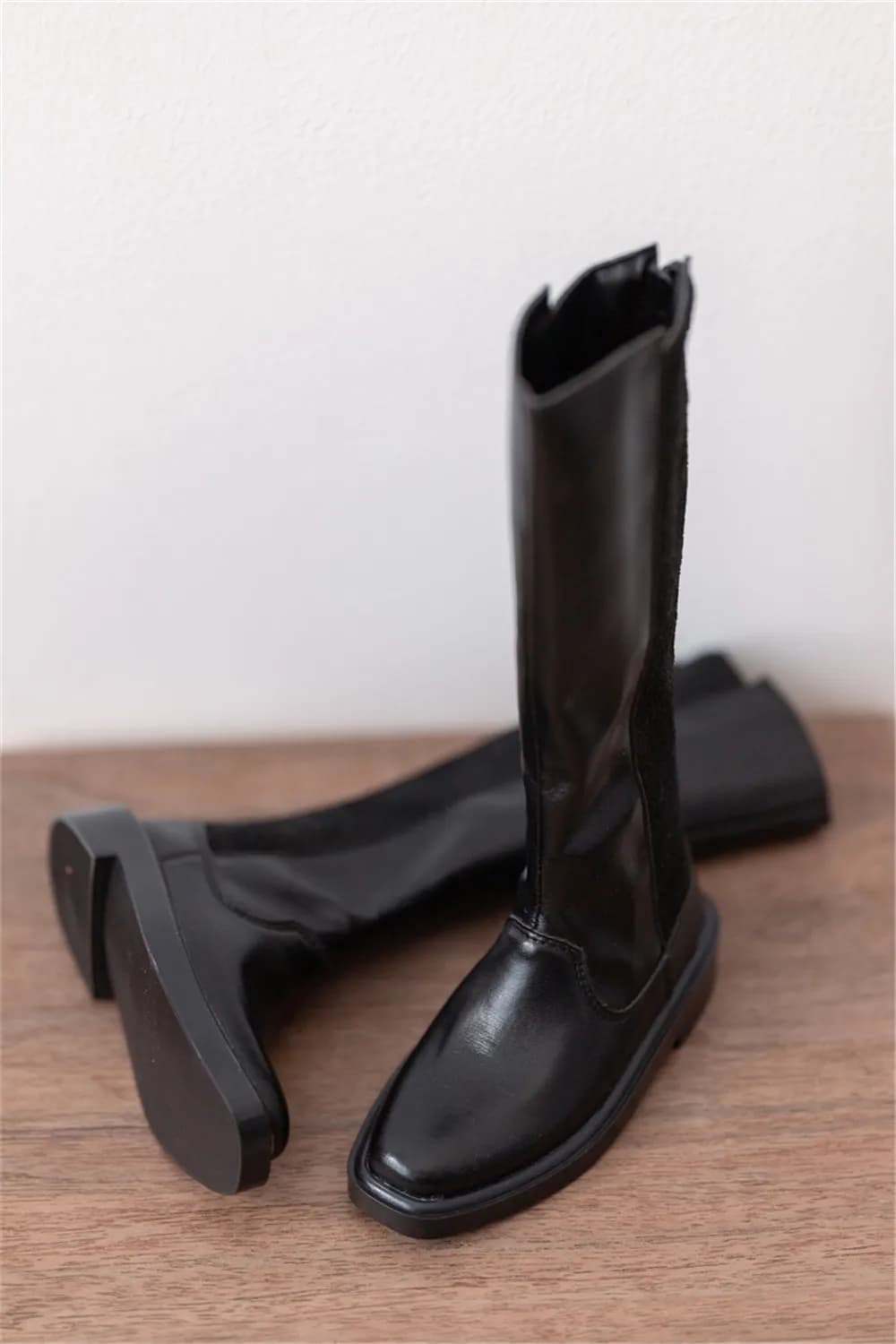 BJD SD Doll Shoes 1/3 1/4 Boys Daily Elegant Handsome Square Toe Glossy Black Soft Leather Mid-calf High Boots Doll Accessories