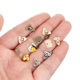 4PCS Doll Luggage Case Corner Protector Mini Metal Trunk Locks Suitcase Box Accessories DIY Dollhouse Doll Boxes Accessories