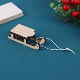 1Pc Dollhouse Miniature Sleigh Sled Ski Poles Pendant Christmas Scene Decoration Dolls House Xmas Accessories Kids Toys Gift