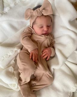 Silicone Baby Dolls Already Painted Finished Reborn Baby Doll Sleeping Baby Doll 3D Skin Visible Veins Surprise Gift for Child
