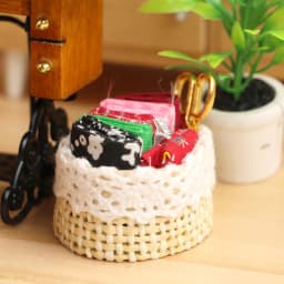 1/12 Dollhouse Miniature Accessories Sewing Tools Basket Model Simulation Scissors Cloth Ruler For Miniature Scene Decoration