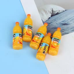 5Pcs Mini Drink Juice Bottles Dollhouse Miniatures Doll Food Kitchen Living Room ob11 Model Shooting Props DIY Supplies