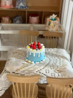 DollHouse diy accessories Clay sculpture cake Cartoon Shark Flower cake miniature birthday party decoration couple gift model