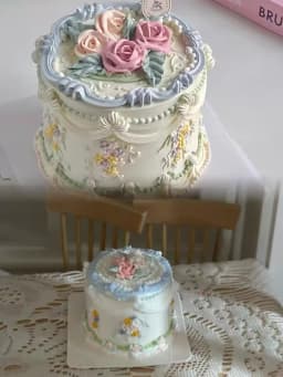 DollHouse diy accessories Clay sculpture cake Cartoon Shark Flower cake miniature birthday party decoration couple gift model