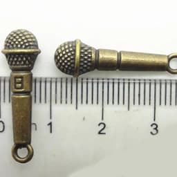 10Pcs Dollhouse Retro Alloy Music Microphone Pendant Simulation Stereo Mic DIY Doll House Decoration Toys Accessories