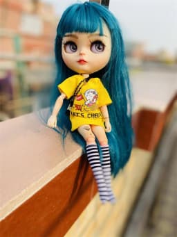 2pcs/Set of Blyth Clothes, Beautiful Print Short T-Shirt + Striped Socks, Can Be Used for 1/6 Doll Accessories