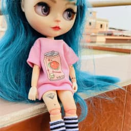 2pcs/Set of Blyth Clothes, Beautiful Print Short T-Shirt + Striped Socks, Can Be Used for 1/6 Doll Accessories
