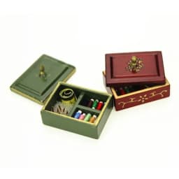 Miniature Sewing Accessories Mini Needle and Thread Storage Box Needle Scissors Kit Dollhouse Decor Kids Gift Doll Accessories