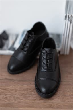 BJD Doll Shoes ID75 1/3 Boys Leather Black White Brown Handsome Three Color Pointy Toe Lace-up Shoes Work Doll Accessories