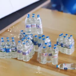 1:12 Dollhouse Miniature Resin Mini Simulation Mineral Water Bottle Model For Doll House Decor Kids Pretend Play Toys