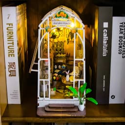 DIY Garden House Wooden Doll House Book Nook Shelf Insert 3D Puzzle Assembly Building Flower Model Room Bookshelf Dollhouse Gift