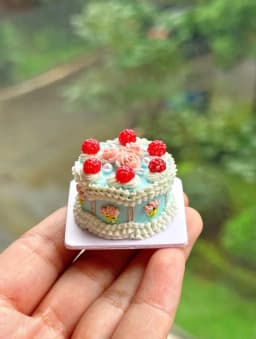 Miniature Birthday Cake Doll House Decoration Diy Cartoon Cake Retro Cake Model Bjd Doll Holiday Gift Mini Sweets for Dolls Ob11
