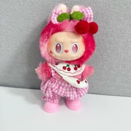 Generation 10cm 1st 2nd and 3rd Generation Keychain Labubu Clothes Pendant Labubu Sweet Cherry Skirt Set
