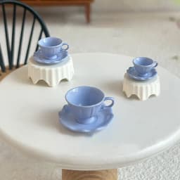 Intricate Dollhouse Miniature: French Retro Coffee Cup Plate, Perfect for Play Kitchen Accessorization and Scene Decoration.