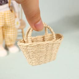 High Quality Mini Cute Dollhouse Rattan Frame Hand-woven Basket Cute Toys Dolls Miniature Decoration