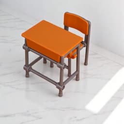 Mini Desk + Schoolbag, Perfectly Recreating the Classroom Atmosphere with Lifelike Details and Fun Interaction: Ideal as Dollhou