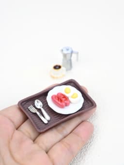 A Miniature Breakfast Scene Decoration, Miniature Coffee, Miniature Sausage, Miniature Eggs, Dollhouse Dollhouse Accessories, Dollhouse Toys, Toy House Decorations, Miniature Food Toys, Photography Props, Miniature Landscape Decorations, Miniatures Decoration, Small Gifts, Giveaways, Home Decor Items