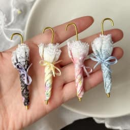 Cute Mini Doll Umbrella Creative Photo Prop Tiny Decor Umbrella Accessory for 1/12 Dollhouse Decor Doll Dress Up Supply