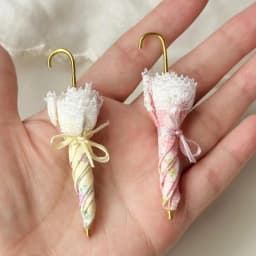 Cute Mini Doll Umbrella Creative Photo Prop Tiny Decor Umbrella Accessory for 1/12 Dollhouse Decor Doll Dress Up Supply