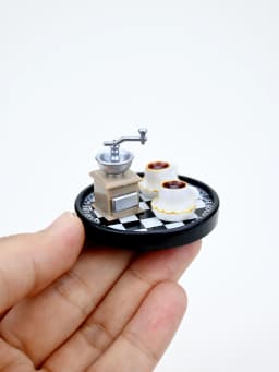 A Miniature Coffee Machine Set Scene Model Ornament, Miniature Coffee Machine, Miniature Coffee Cup, Miniature Tray, 1:12 Dollhouse Dollhouse, Miniature Food Toys, Photography Props, Miniature Landscape Ornaments, Miniatures Decoration, Small Gifts, Giveaways, Home Decor Items