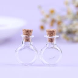 2Pcs 1:12 Dollhouse Miniature Glass Color Bottles Cork Bottles Tiny Jar Wishing Bottle Model For Dollhouse Decoration