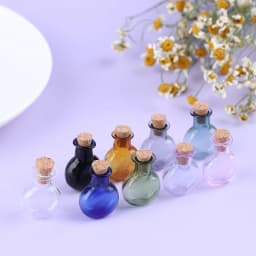 2Pcs 1:12 Dollhouse Miniature Glass Color Bottles Cork Bottles Tiny Jar Wishing Bottle Model For Dollhouse Decoration
