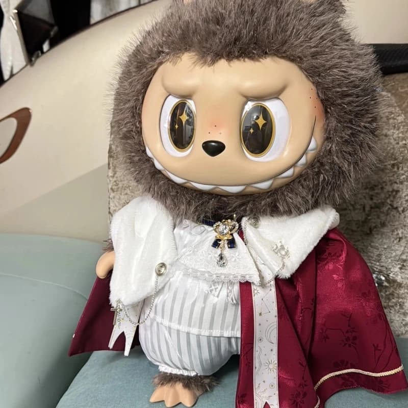 In Stock Zimomo the Leader Angel in Clouds Vinyl Doll LABUBU Cloth Dolls Clothes 58cm King'S Cloak Diamond Set Overalls Gift