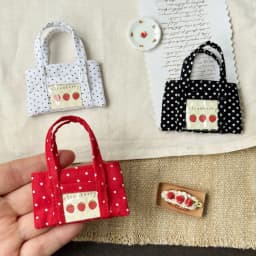 Cute Polka Dot Mini Doll Handbag, Strawberry Fabric Tote Bag Fits 10cm 1/8 BJD Zsiga Yuy, Doll Dress-up Accessories