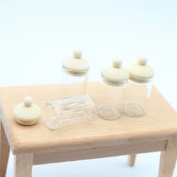 4Pcs 1/12 Dollhouse Clear Glass Jar Dollhouse Miniature Kitchen Storage Bottles Dolls House Decoration Accessories