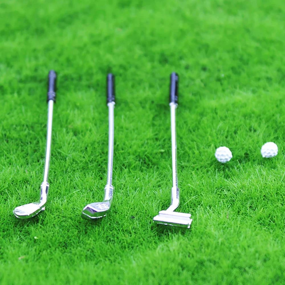 3Pcs 1/12 Dollhouse Miniature Accessories Mini Metal Golf Club with Ball Model Toy for Doll House Decoration ob11 bjd