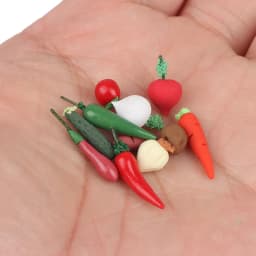 10Pcs 1:12 Miniature Vegetable Mini Carrot Radish Pepper Simulation Vegetable Dollhouse Food Doll House Accessories Ornaments
