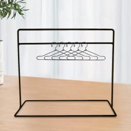 1:6 Dollhouse Clothing Rack W/ 5 Clothes Hanger Jewelry Rack Holder Clothing Hanging Garment Rack Ring Holder for Bedroom