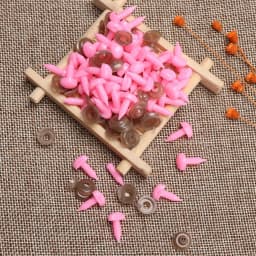 100pcs Crafts Plastic Triangle Noses For Dolls Toys For Bear Buttons Toy DIY Safety Nose Accessories