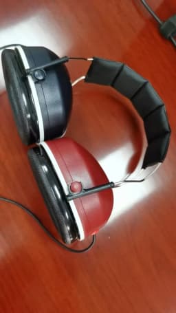 High-Sensitivity Audiometer Headphone Profession Electric Audiometer Air Conduction Headphones Hearing Test Earphone Ear Care