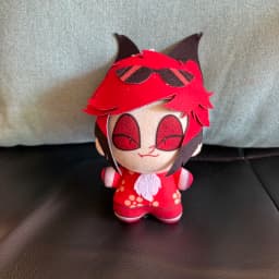 Super Cute 10cm Lovely Anime Animation Red Alastor Lucifer Morningstar Hazbin Hotel Plush Toys Funny Festival Gift Plushie Doll