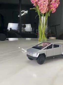 1:32 Pickup Model Car Toys Simulation Metal Diecast Truck Trailer RV Limousine Sound Light Collection Toy for Boys Gifts