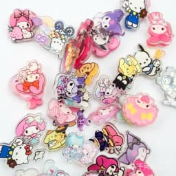 New 2cm Acrylic DIY Material Anime Cartoon Kawaii Pattern Refrigerator Magnet Pendant Material Accessories Brooch Keychain Gift
