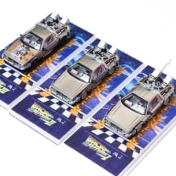 MJ 1:64 back to the future DeLorean DMC 12 Collection Diecast Model Car