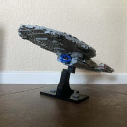 NEW 742PCS MOC USS Voyager NCC-74656 Midi-Scale Building Blocks Space Treks Sapceship Model DIY Bricks Set Toys Gifts