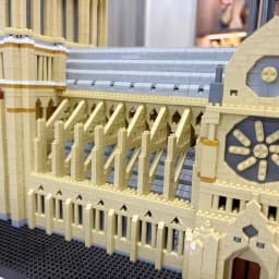 Knew Built Paris Notre-Dame Historic Micro Mini Blocks Toys - 7300+ Pieces, 48x36x24cm Large Model Kit for Adults & Collectors