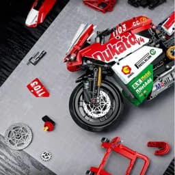 Adult Classic 1:8 Motorbike High-Tech Model Building Blocks Set Unique Motorcycle Bricks Toy Gift for Vehicle Enthusiasts