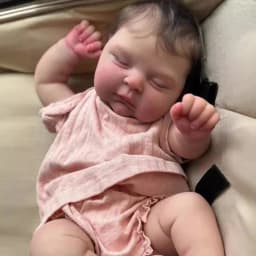 49cm Reborn Baby Doll Felicia Lifelike Hand Rooted Hair Reborn Dolls Lovely Baby Doll Gift For Children