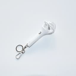 Katseye Mini Rescue Stick with High Face Value and Luminous Performance, the Same Style Around the Anime Concert
