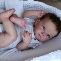 45cm Soft Cotton Body Silicone Vinyl Reborn Doll Bettie Newborn Baby Size Baby Doll High Quality Gift